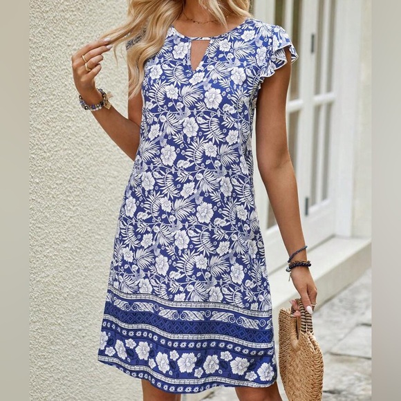 SHEIN Dresses & Skirts - SHEIN Emery Rose Women’s Summer Notched V-Neck Short Sleeve Dress Size Medium